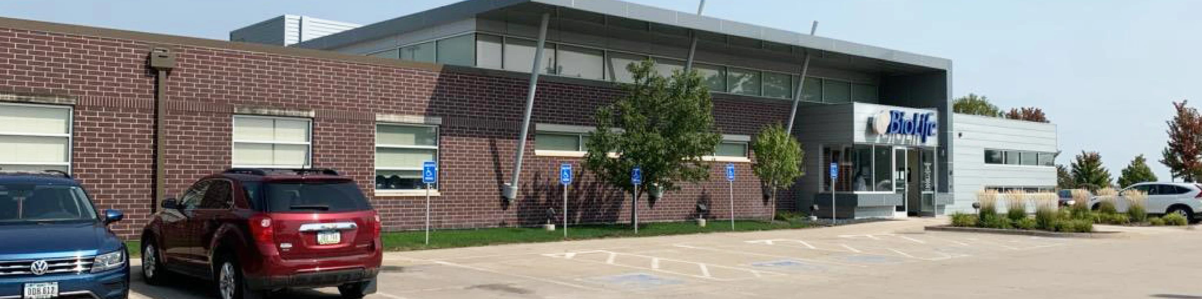 Edificio del Centro de Plasma de BioLife en Cedar Falls, Iowa