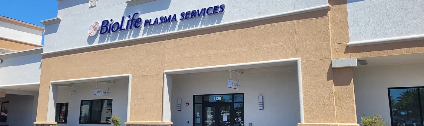 Edificio del Centro de Plasma de BioLife en Roseville, California